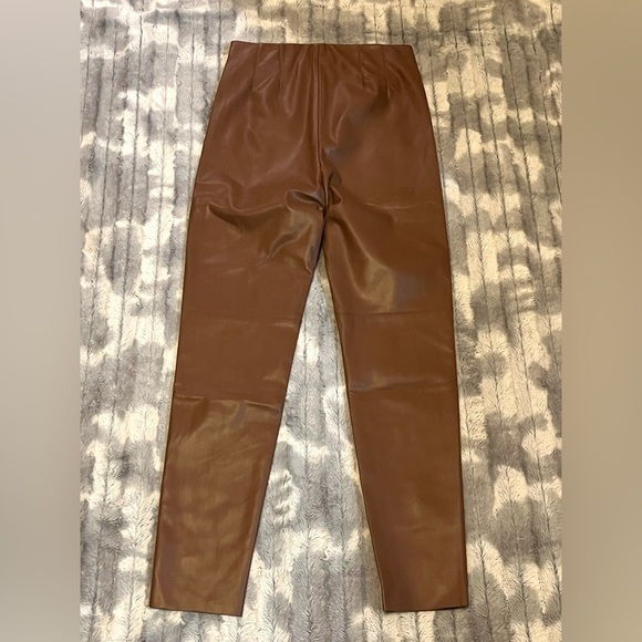 Zara High-Waisted Brown Faux Leather Leggings Size Medium - Picture 3 of 11